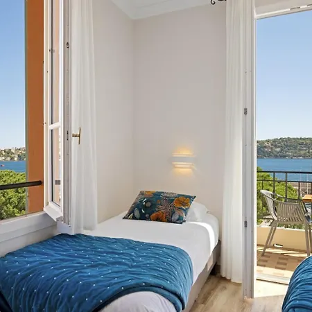 De La Darse Hotel 3*