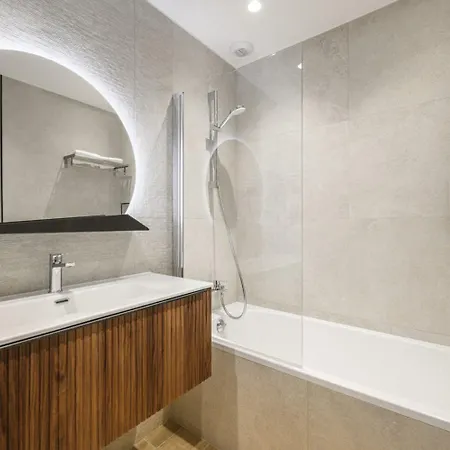 De La Darse Hotel 3*