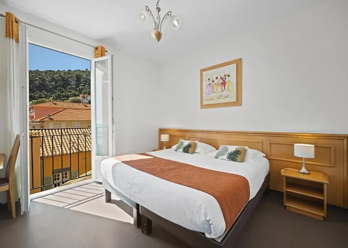 De La Darse Hotel 3*