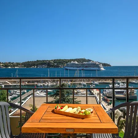 De La Darse Hotel 3*